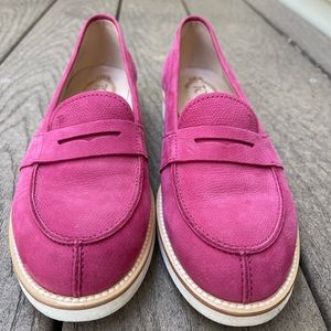 Tod’s driving shoes Size 38 EUC brilliant pink